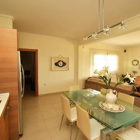 Nutsford Sea View Private Pool Elani