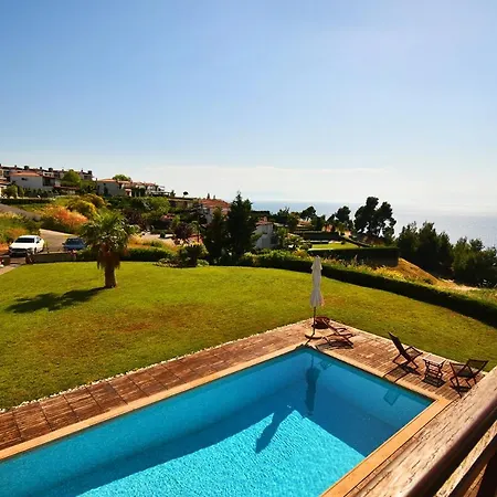 Nutsford Sea View Private Pool Villa