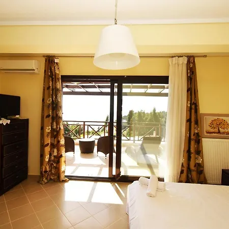 Nutsford Sea View Private Pool Elani