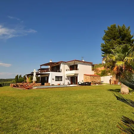 Nutsford Sea View Private Pool Villa